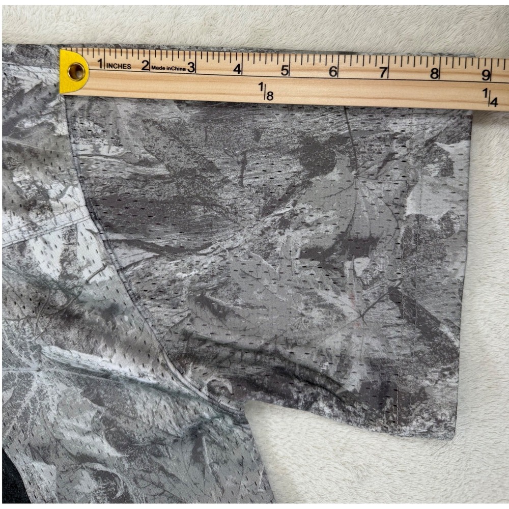 Hollister Mens Grey Camo Mesh Jersey T-Shirt Baggy Fit Graphic 19 V-Neck M - Picture 13 of 14